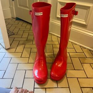 Hunter Bold Pink Waterproof Rain Boots Size 10 New